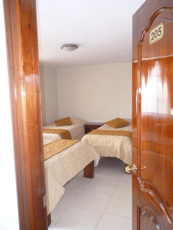 Hostal Fevilamir Ibarra Szoba fotó