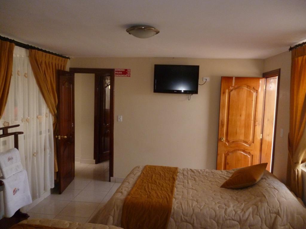 Hostal Fevilamir Ibarra Kültér fotó