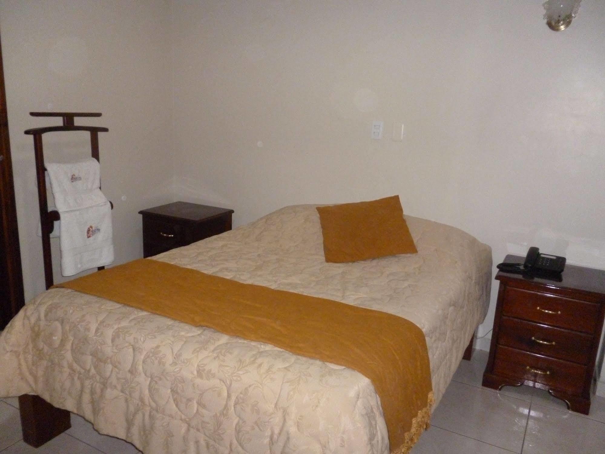 Hostal Fevilamir Ibarra Kültér fotó