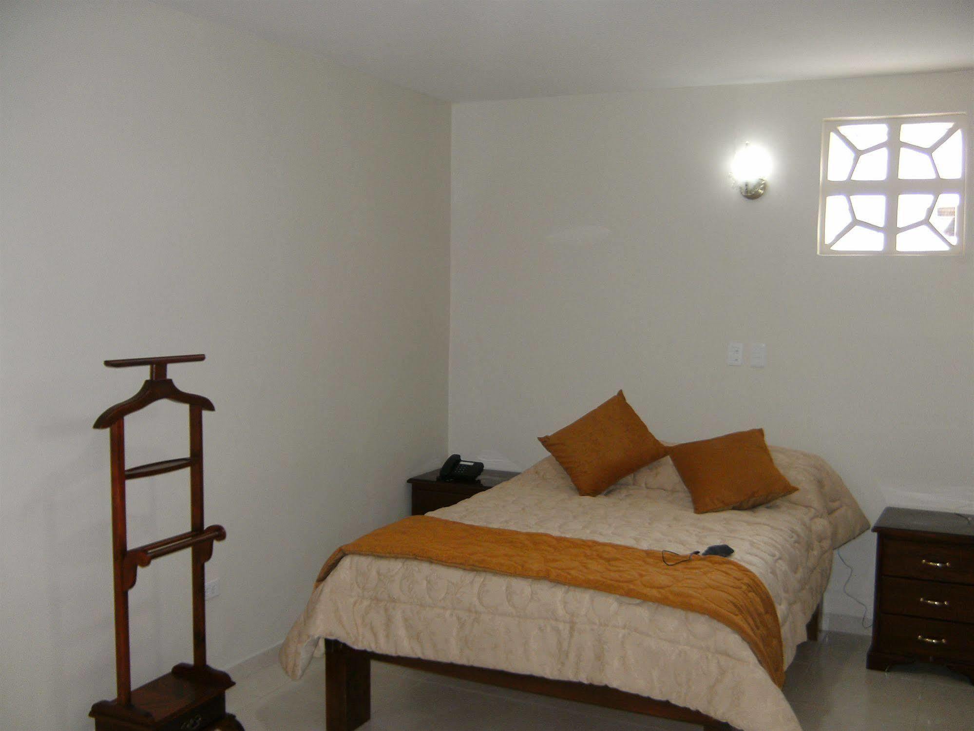 Hostal Fevilamir Ibarra Kültér fotó