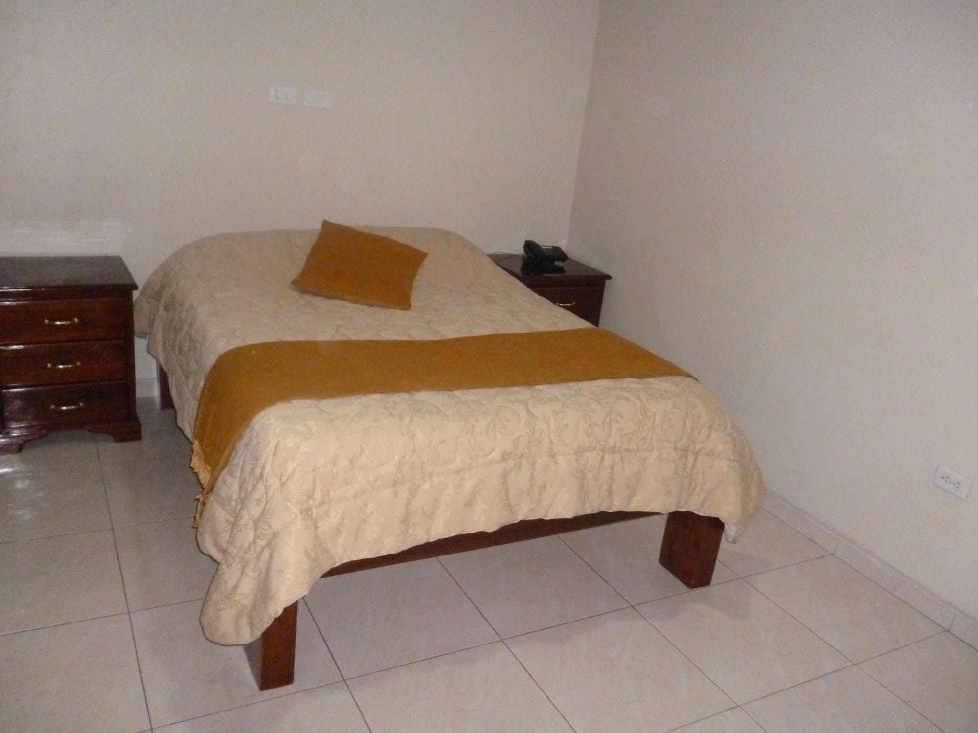 Hostal Fevilamir Ibarra Kültér fotó