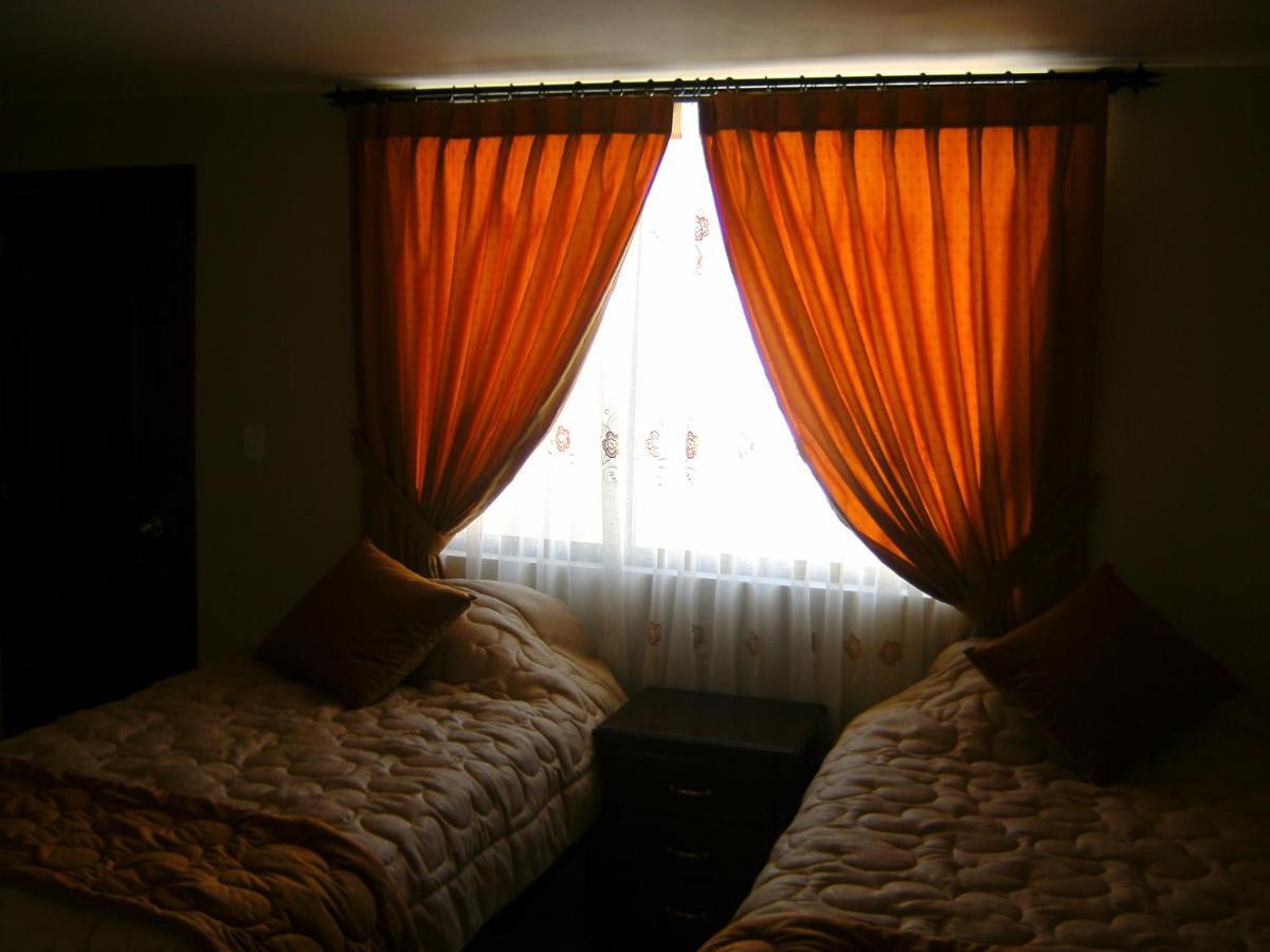 Hostal Fevilamir Ibarra Szoba fotó